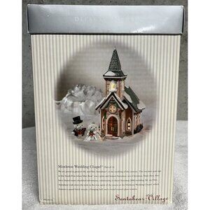 DEPT 56 MISTLETOE WEDDING CHAPEL 05711 SANTABEAR VILLAGE 3 PIECE SET